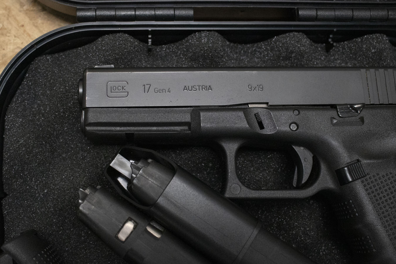 GLOCK Glock 17 Gen4 9mm Police Trade-In Pistol with Three Magazines, Case, and Backstraps